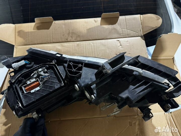 Фары правая левая mazda 6 gh