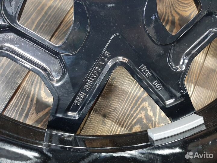 Оригинальный комплект r19 BMW X3 / X4