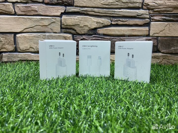 Зарядное устройство на iPhone 20w