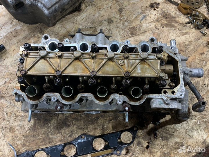 Honda Civic 4D гибрид головка блока цилиндров