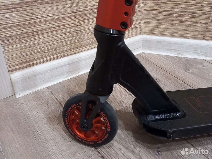 Трюковой самокат