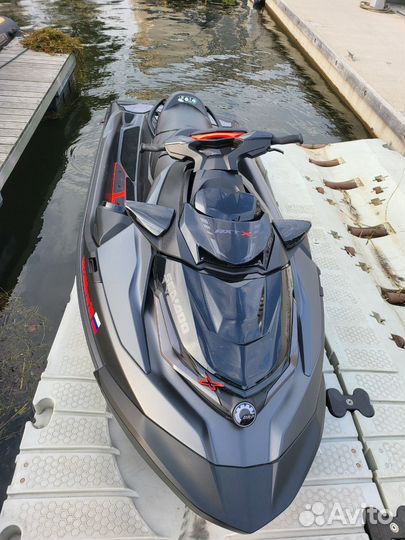 Гидроцикл BRP Sea-Doo rxtxrs 300 музыка