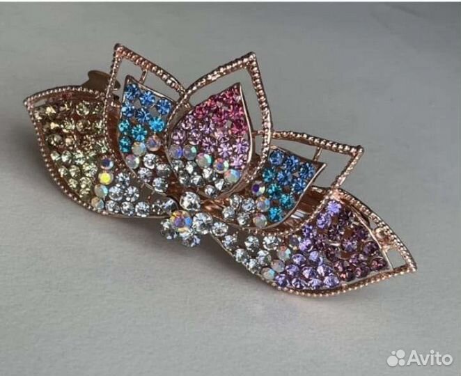 Заколки для волос разные, новые