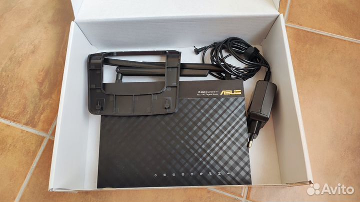 Wifi роутер Asus RT-AC66U
