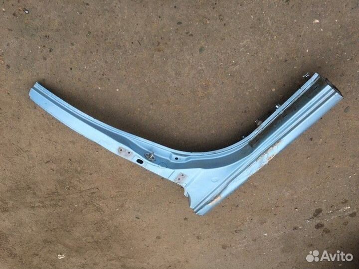 Стойка кузова центральная правая Hyundai Getz TB