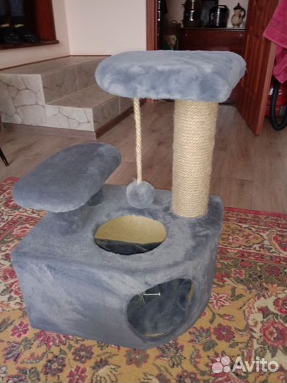 Когтеточка, домик для кошки и игрушка бу