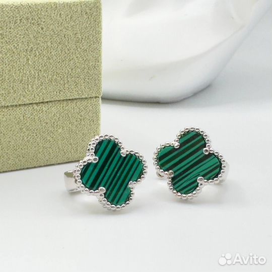 Серьги van cleef