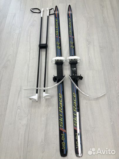 Беговые лыжи