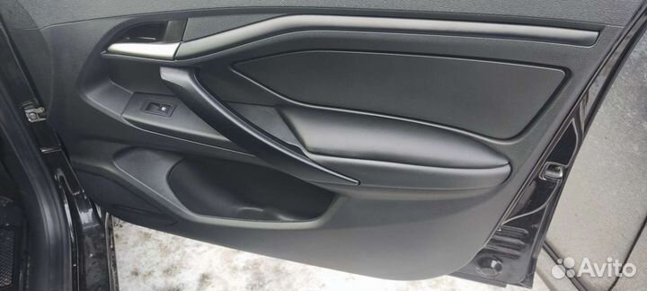 Подлокотники дверей Веста