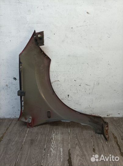 Крыло переднее левое Ford Fiesta хетчбэк 5дв