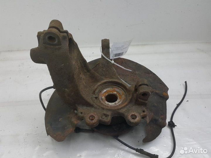 Кулак поворотный передний правый Ford Kuga