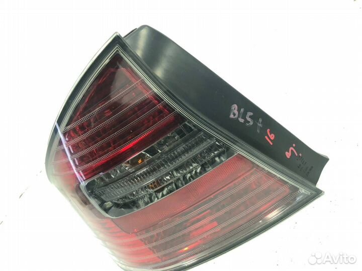Комплект фонарей задний Subaru Legacy BL