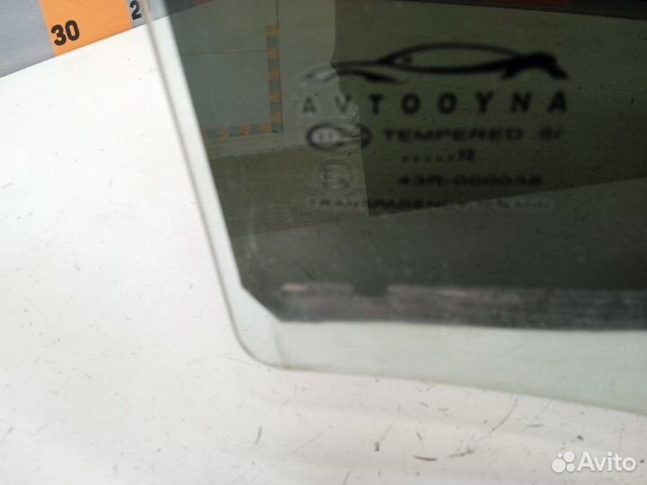 Стекло двери задней правой Daewoo Nexia N150 1.5