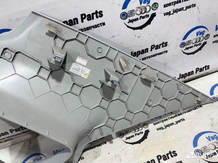 Накладка в салоне задняя левая Volkswagen Polo RUS