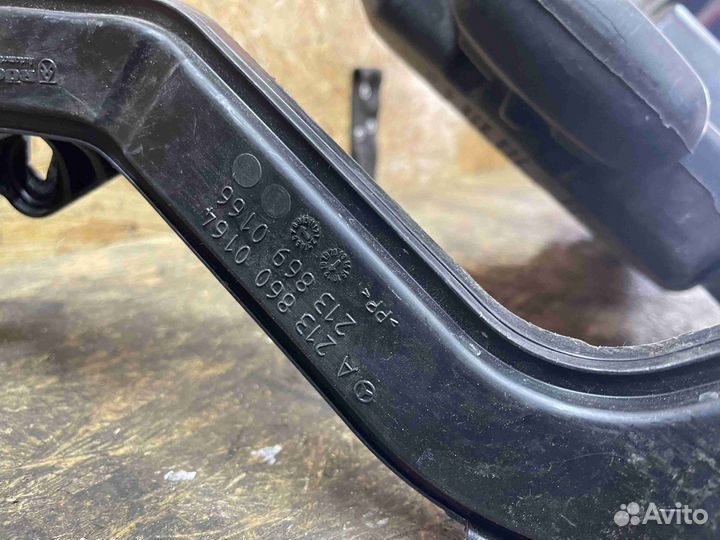 Бачок омывателя Mercedes E W213