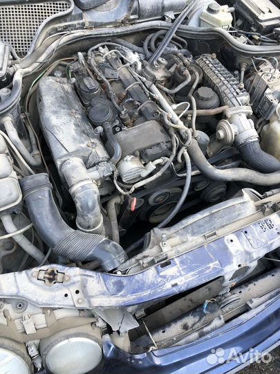 Двигатель мерседес m611