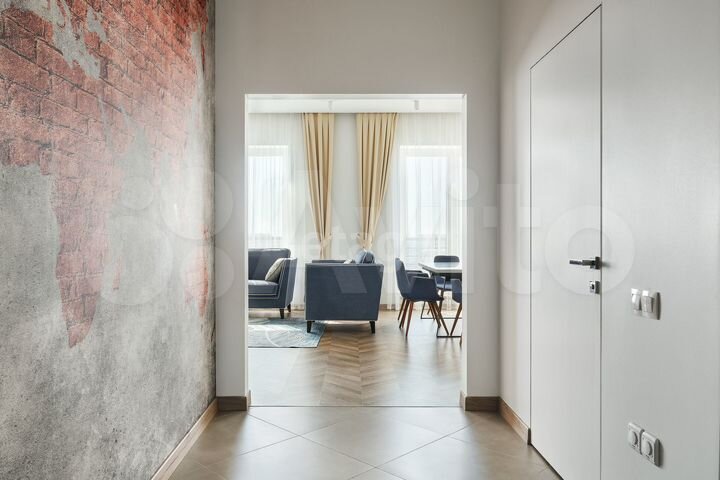 4-к. квартира, 135 м², 17/17 эт.