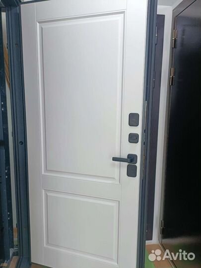 Дверь термо с установкой черная фурнитура