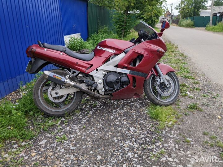 Kawasaki zzr-400-2