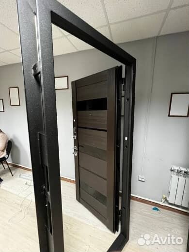 Тёплая входная дверь с бесплатной доставкой