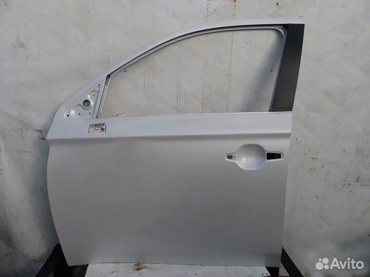 Дверь передняя LH Митсубиси Аутлендер 3 2013
