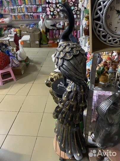 Павлин статуэтка