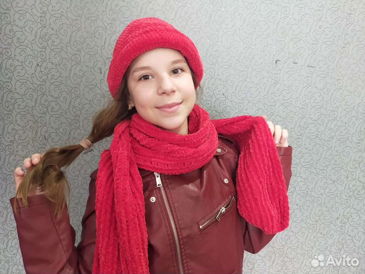 Женский комплект шарф и шляпа