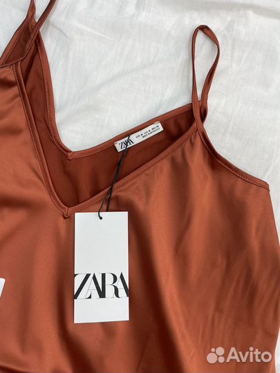 Топ Zara
