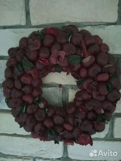 Венок интерьерный