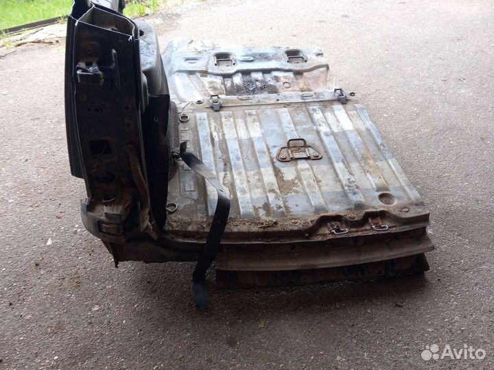 Задание крыло лада ларгус