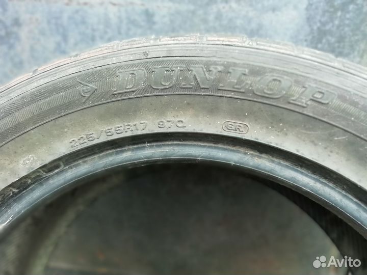 Dunlop Graspic DS3 225/55 R17