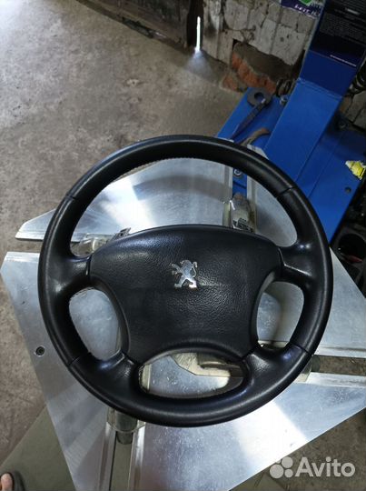 Руль peugeot 407