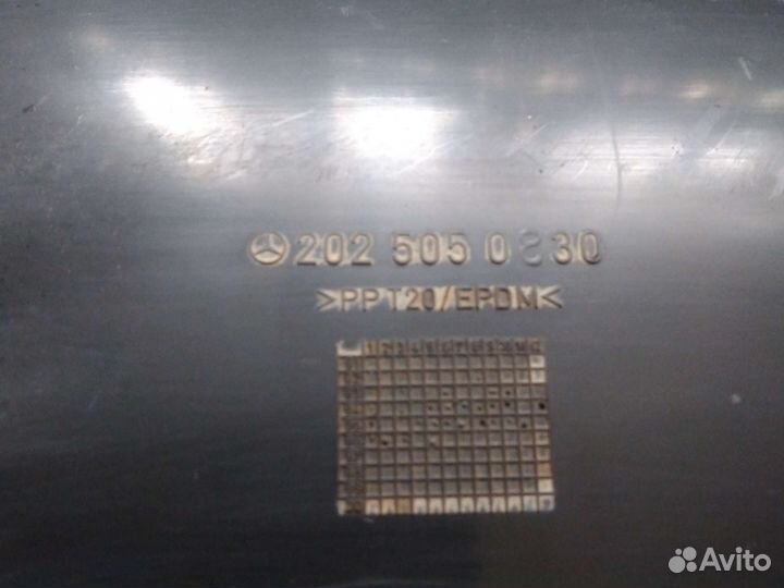 Mercedes-benz C-class W202 диффузор вентилятора