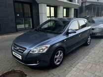 Kia Ceed 1.6 AT, 2008, 169 350 км, с пробегом, цена 665 000 руб.