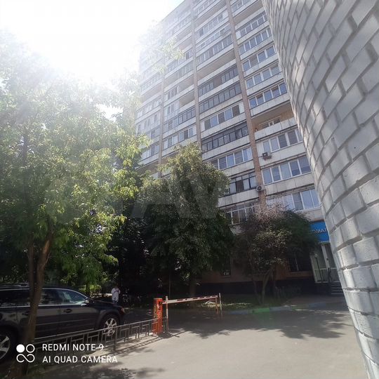 Машиноместо, 10 м²