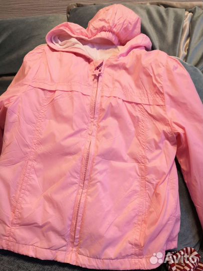 Ветровка и джинсы для девочки 98