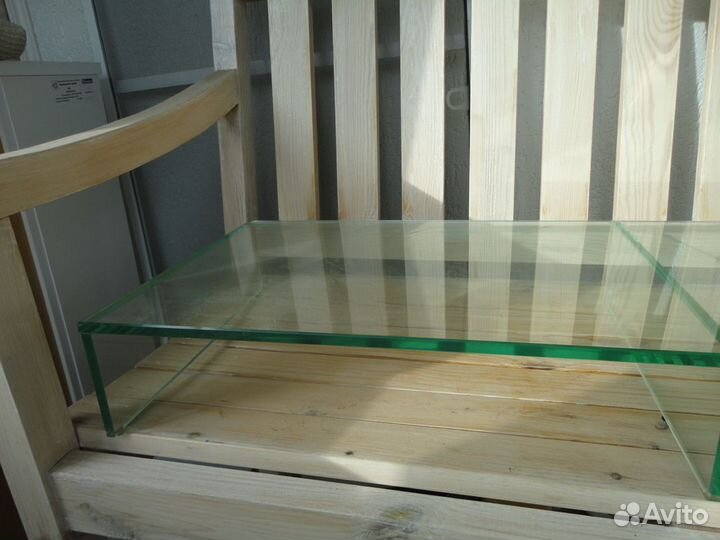 Стойка-стекло под телевизор или аудио