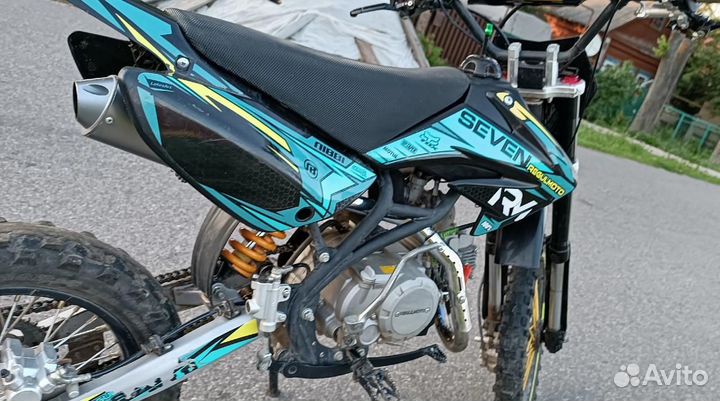 Regulmoto seven125