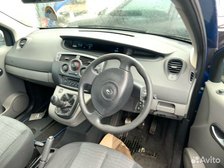 Крыло переднее левое renault scenic 2 2007