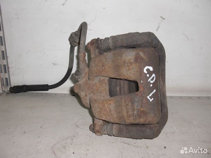 Суппорт передний Опель Корса D 2006