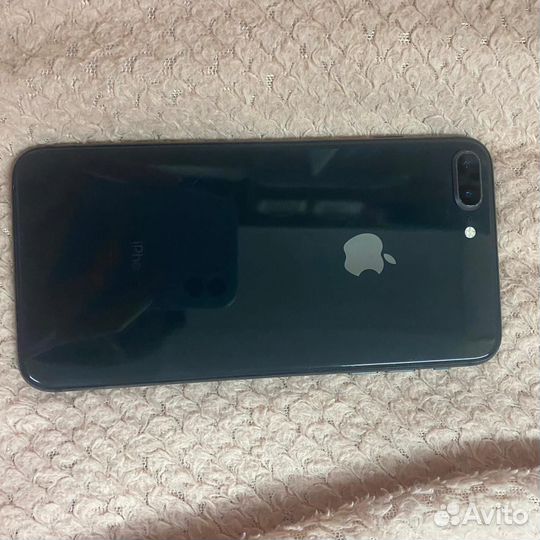 iPhone 8 Plus, 64 ГБ
