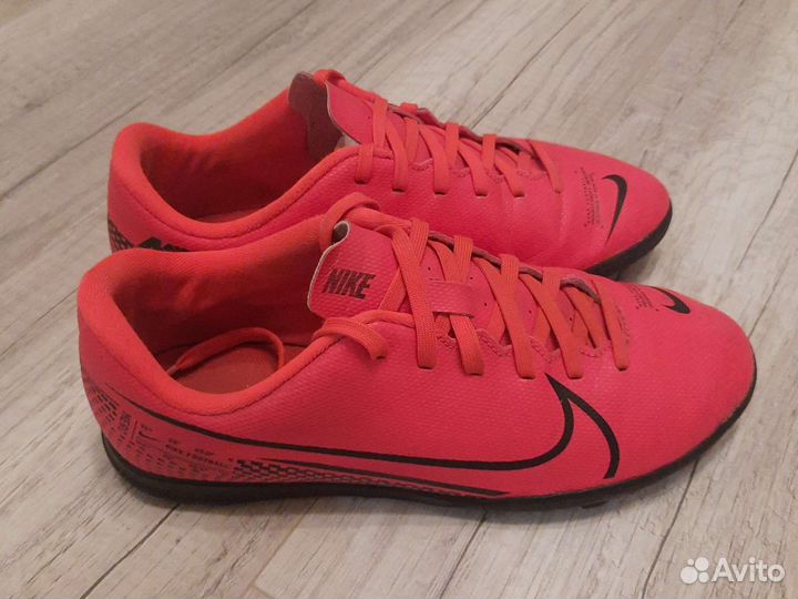 Сороконожки nike mercurial
