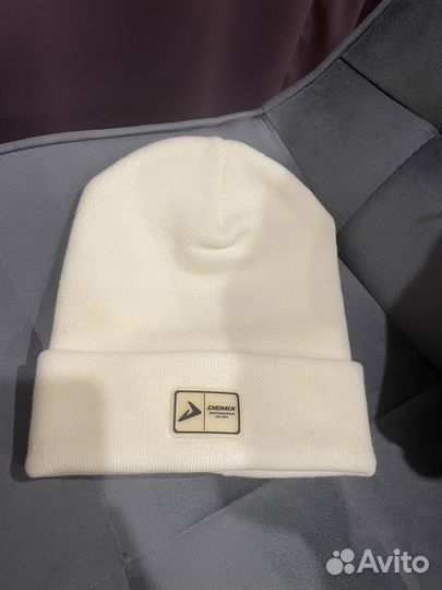 Совершенно новая шляпа