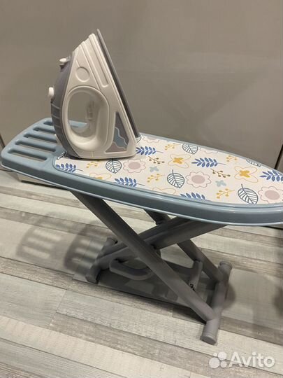 Гладильная доска и утюг Полесье