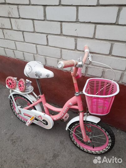 Велосипед на девочку
