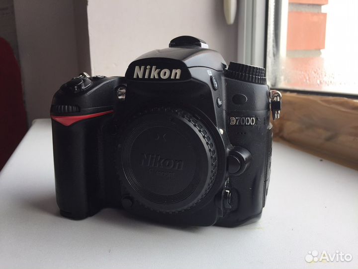 Фотоаппарат Nikon d7000+Батарейный блок