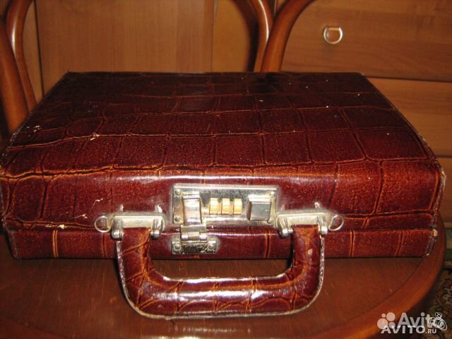 Сумки дамские ретро