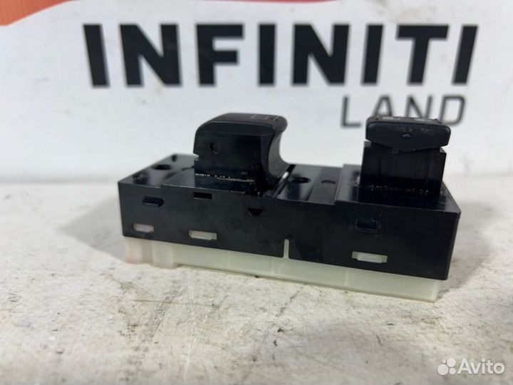 Блок кнопок стеклоподъёмника Infiniti Qx70/Fx S51