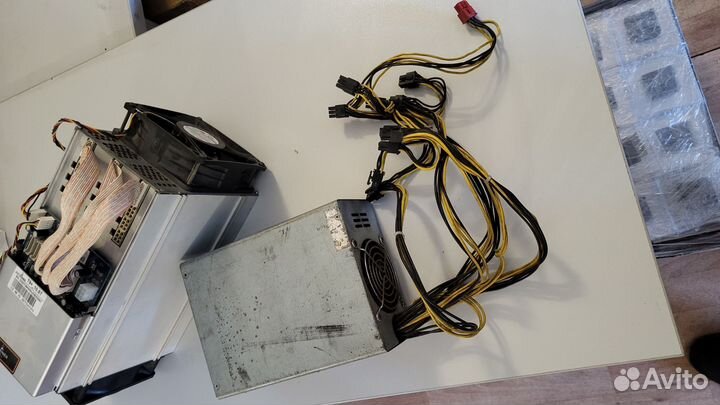 Antminer T9+ с блоком питания
