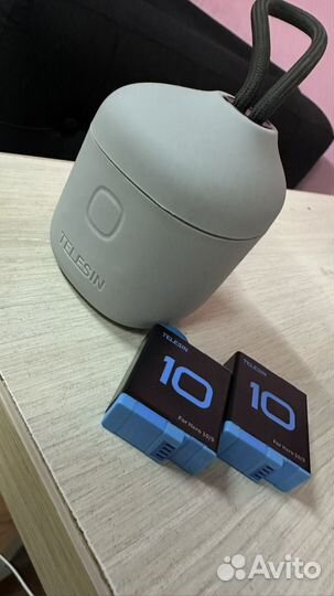 Gopro hero 10 зарядник и акумуляторы